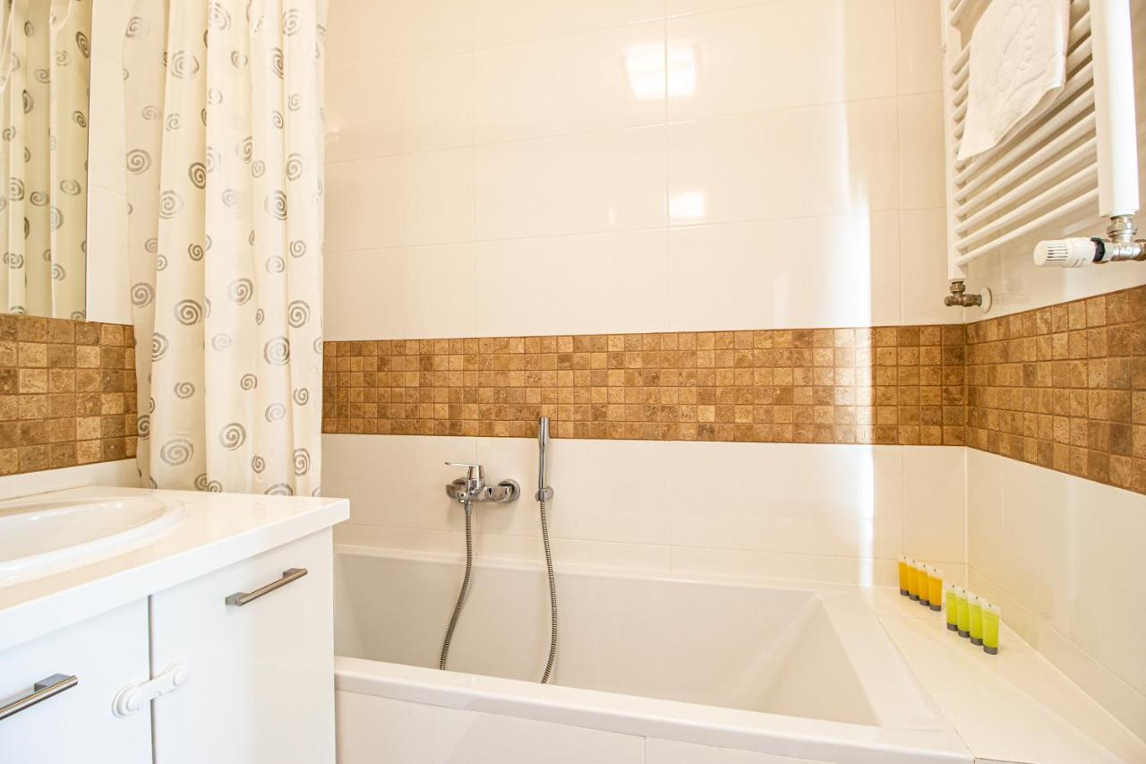 ורשה Krasinskiego Zoliborz Stylish Apartment מראה חיצוני תמונה
